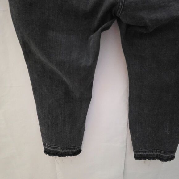a.n.a Ana Denim Capri High Rise Straight Leg Jeans Distressed Destroyed 20W Plus - Picture 6 of 11